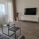 Summer Apartment