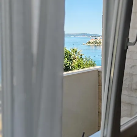Apartment Summer Podstrana