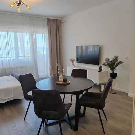 Apartment Summer *